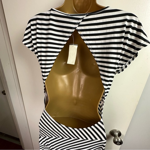 Arden B Black & White Striped Vintage 90’s/Y2K Stretch Cutout Back Dress NWT XS - Picture 6 of 15